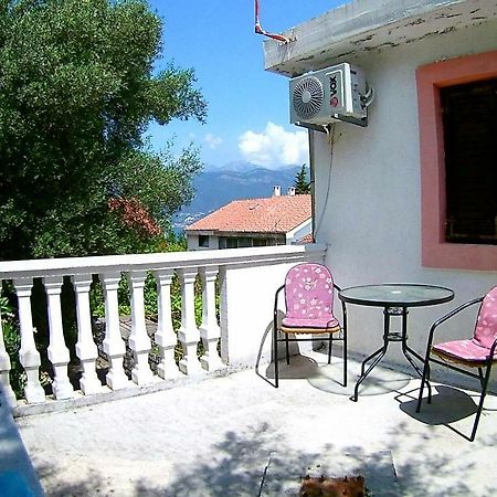 Apartments Ceca Tivat Extérieur photo