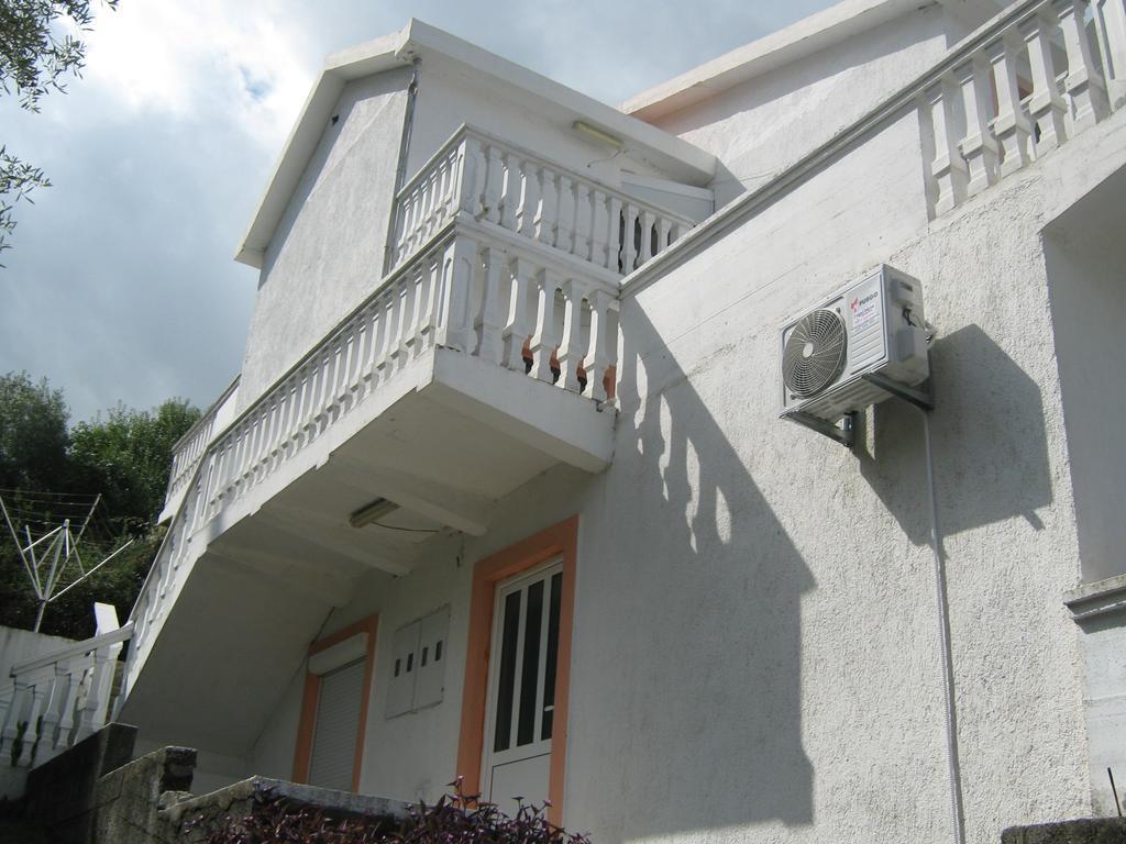 Apartments Ceca Tivat Extérieur photo