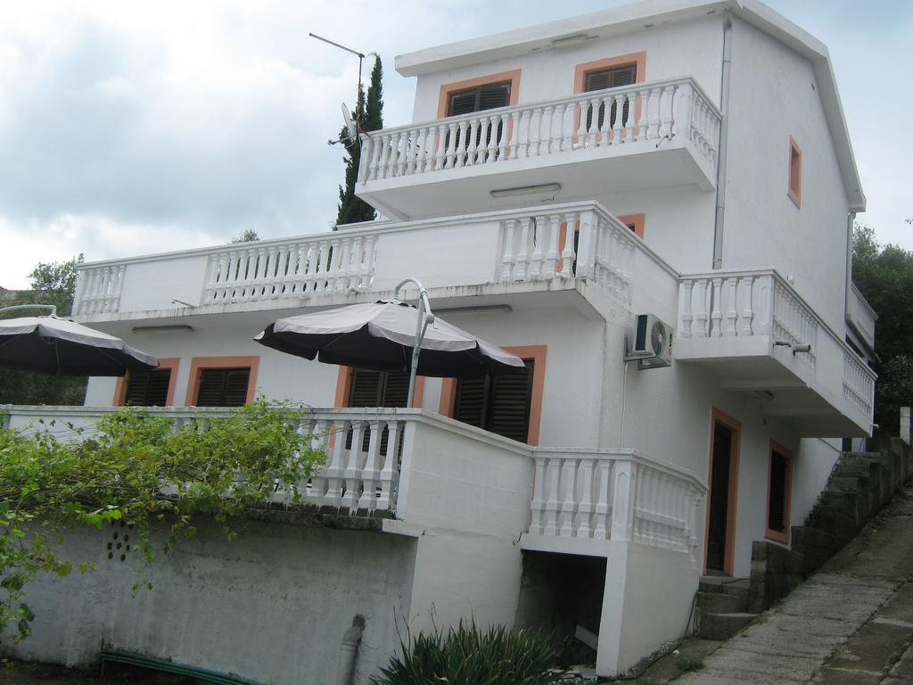 Apartments Ceca Tivat Extérieur photo
