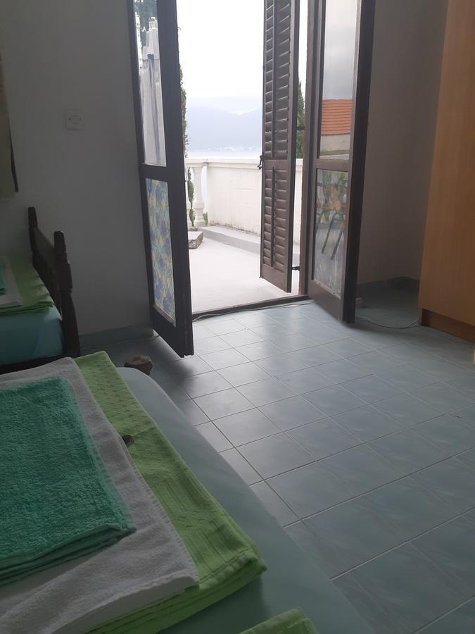 Apartments Ceca Tivat Extérieur photo