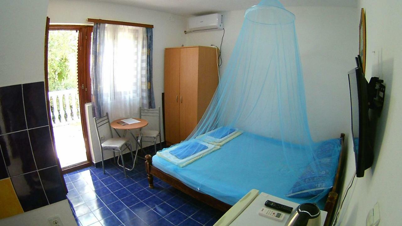 Apartments Ceca Tivat Extérieur photo