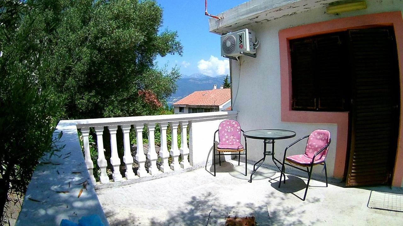 Apartments Ceca Tivat Extérieur photo