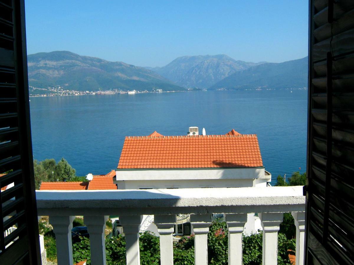 Apartments Ceca Tivat Extérieur photo